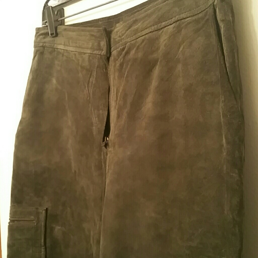 Suede cargo pants [3]